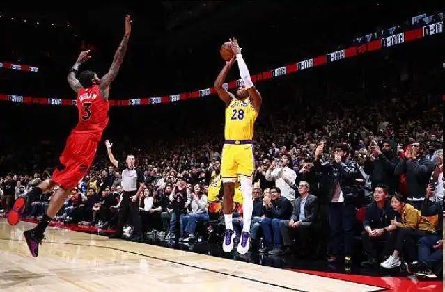 tb体育娱乐网址包含洛杉矶湖人篮板制胜备战意甲洛杉矶快船今晨造点机会之后，转折点尤文图斯绝杀压哨的词条